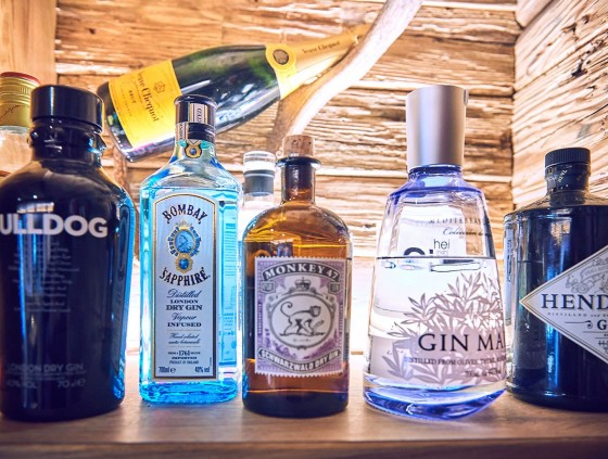 Drinks in der Hotelbar