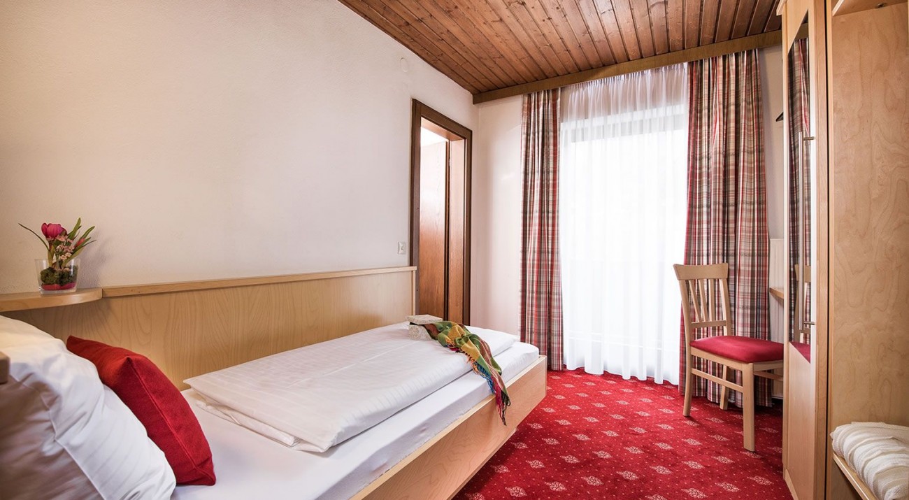 Einzelzimmer Standard